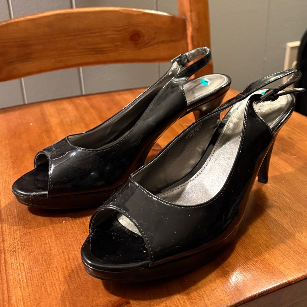 Bandalino heels